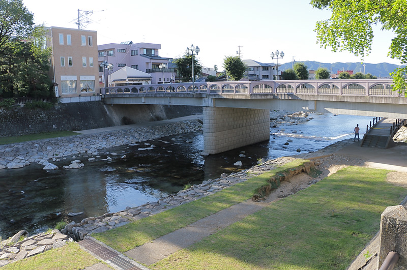 弥生橋