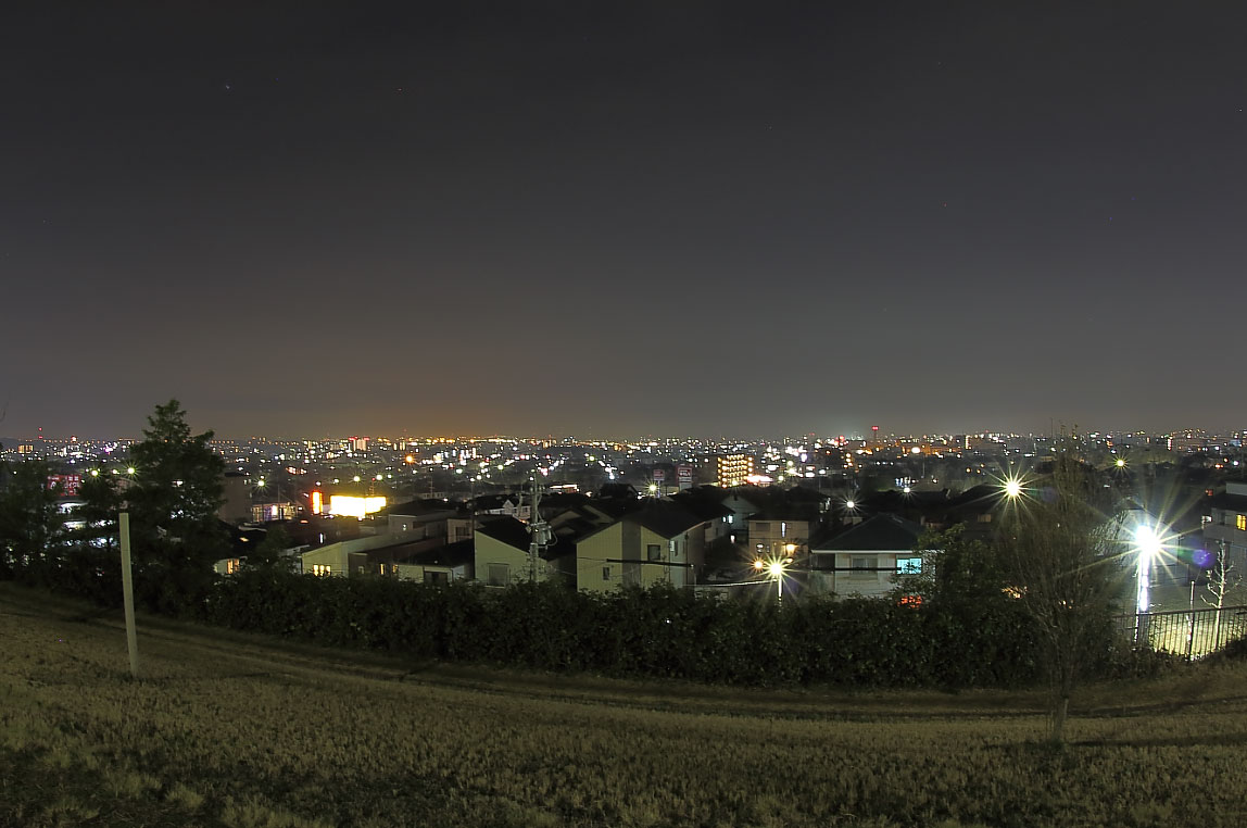 名古屋港を望む夜景（魚眼レンズで撮影）