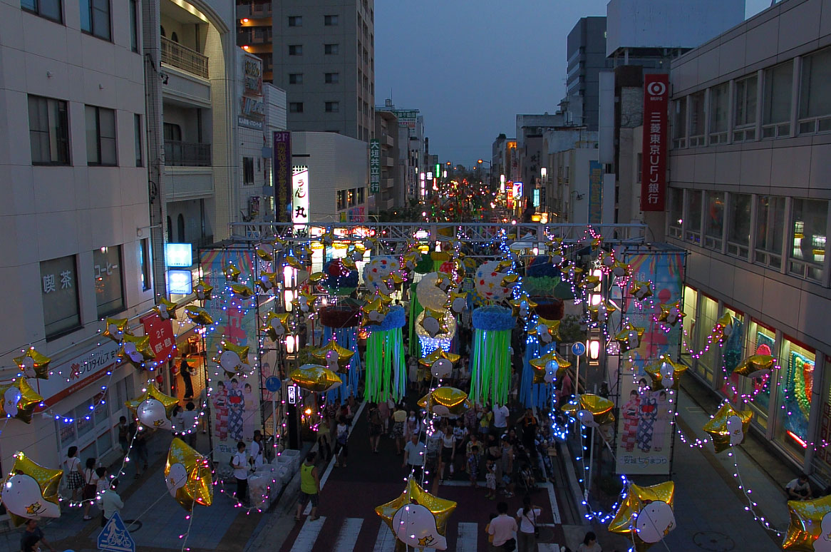 天の川をイメージして作られた飾り