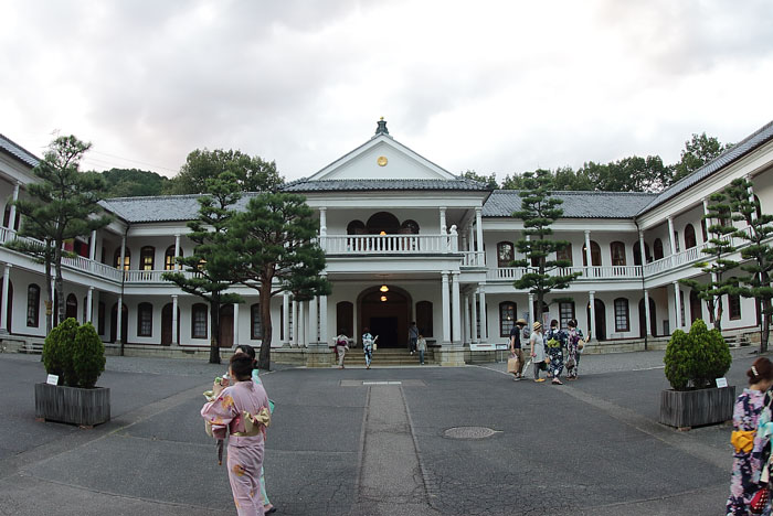 三重県庁舎