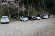 春谷寺の駐車場